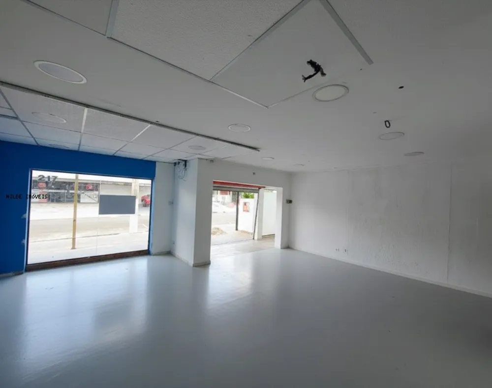 Sala-Conjunto, 300 m² - Foto 1