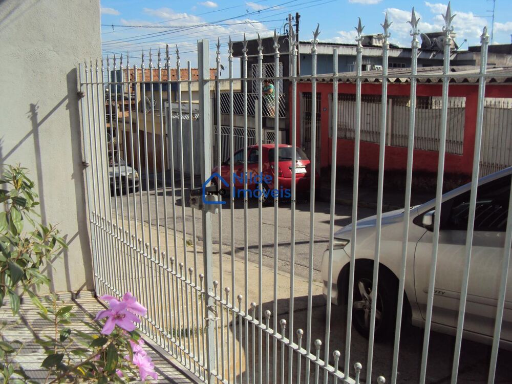 Sobrado, 6 quartos, 130 m² - Foto 1