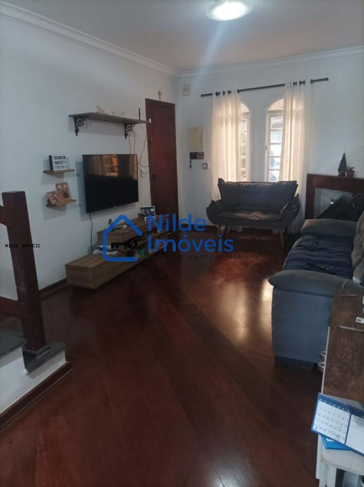 Sobrado, 3 quartos, 182 m² - Foto 1