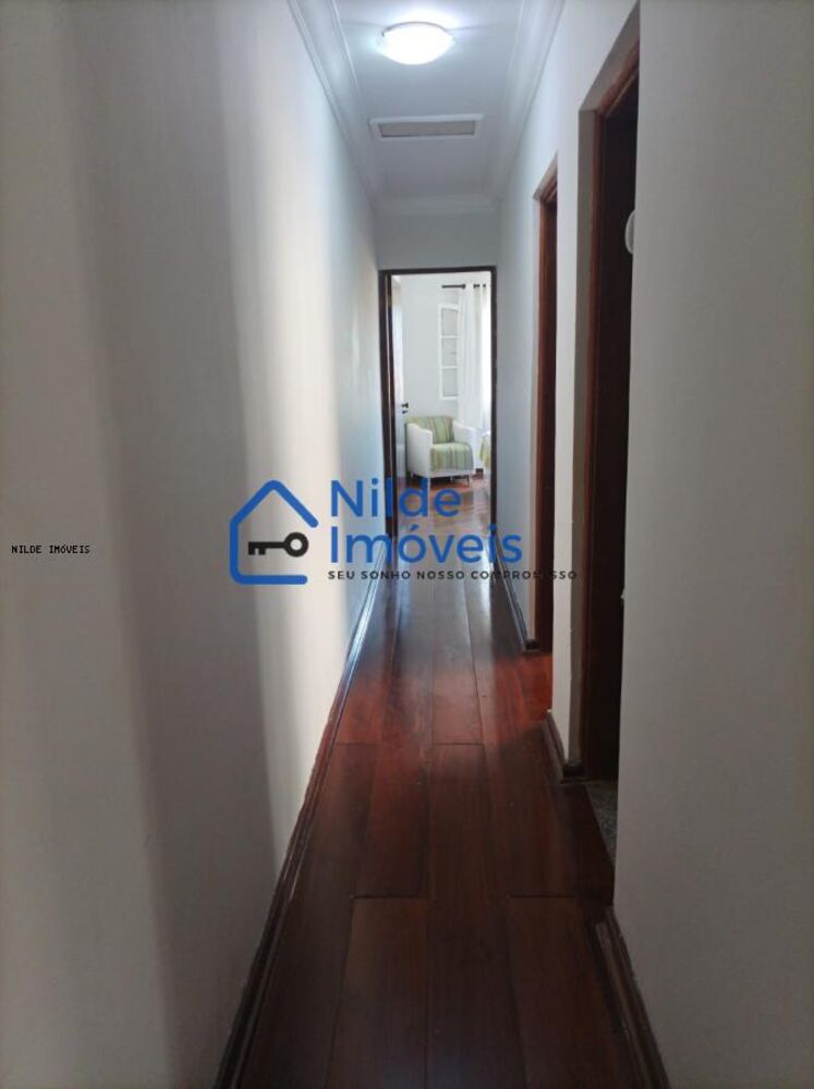 Sobrado, 3 quartos, 182 m² - Foto 2