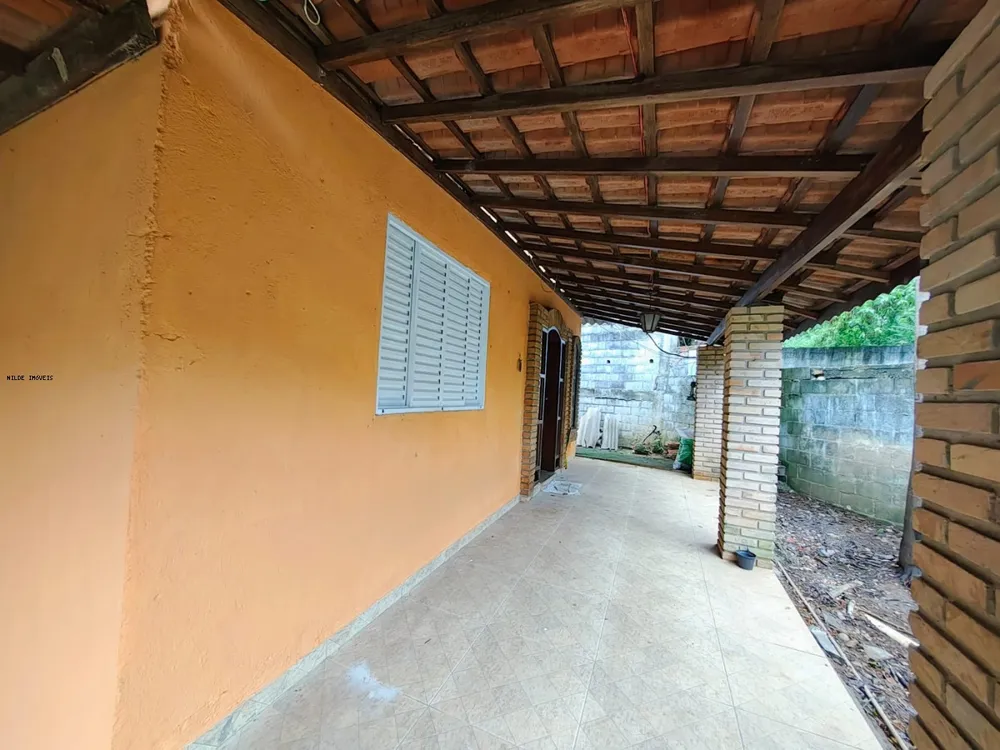 Casa, 3 quartos, 200 m² - Foto 1
