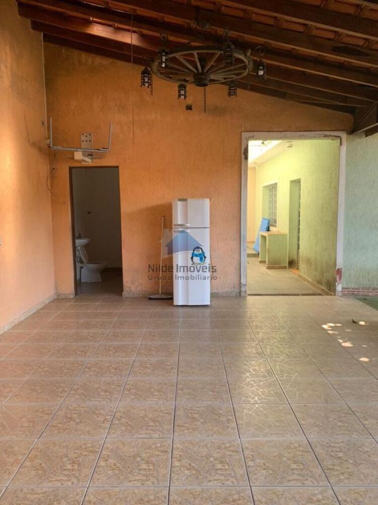 Casa, 2 quartos, 227 m² - Foto 3