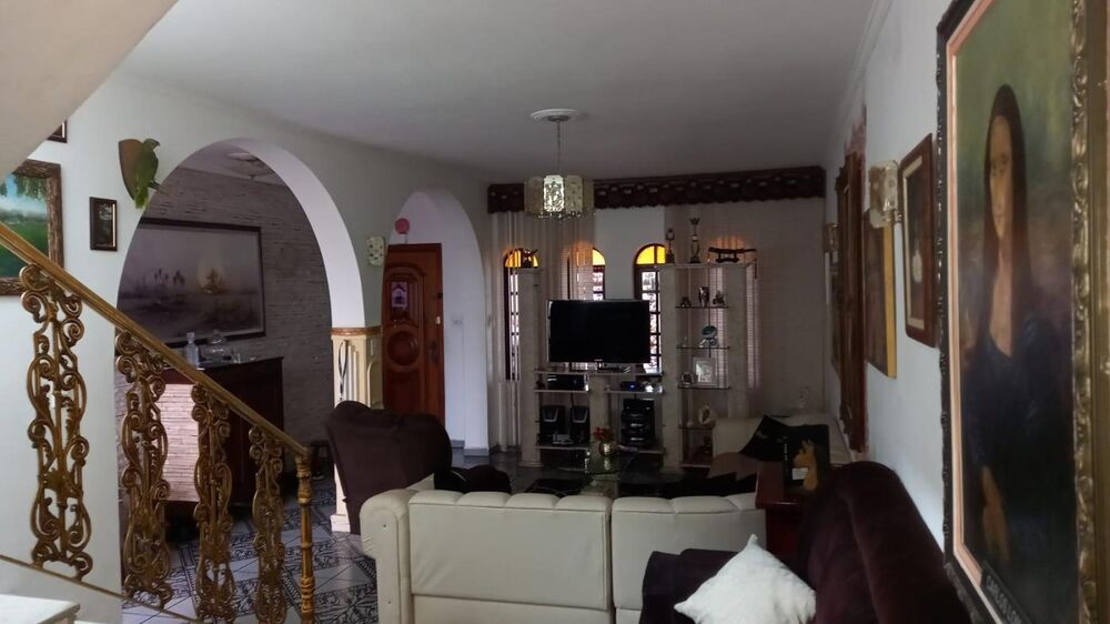 Sobrado, 4 quartos, 230 m² - Foto 1