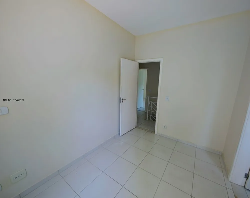 Casa, 3 quartos, 200 m² - Foto 2