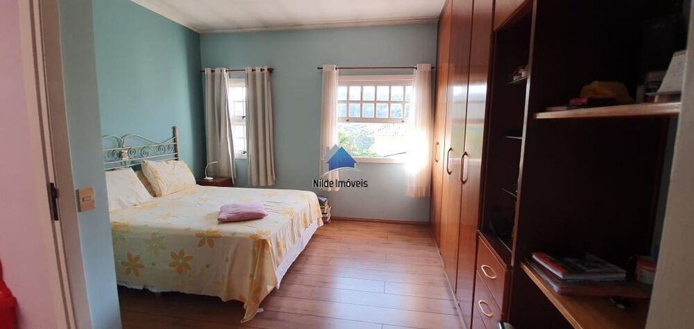 Casa de Condomínio, 4 quartos - Foto 1