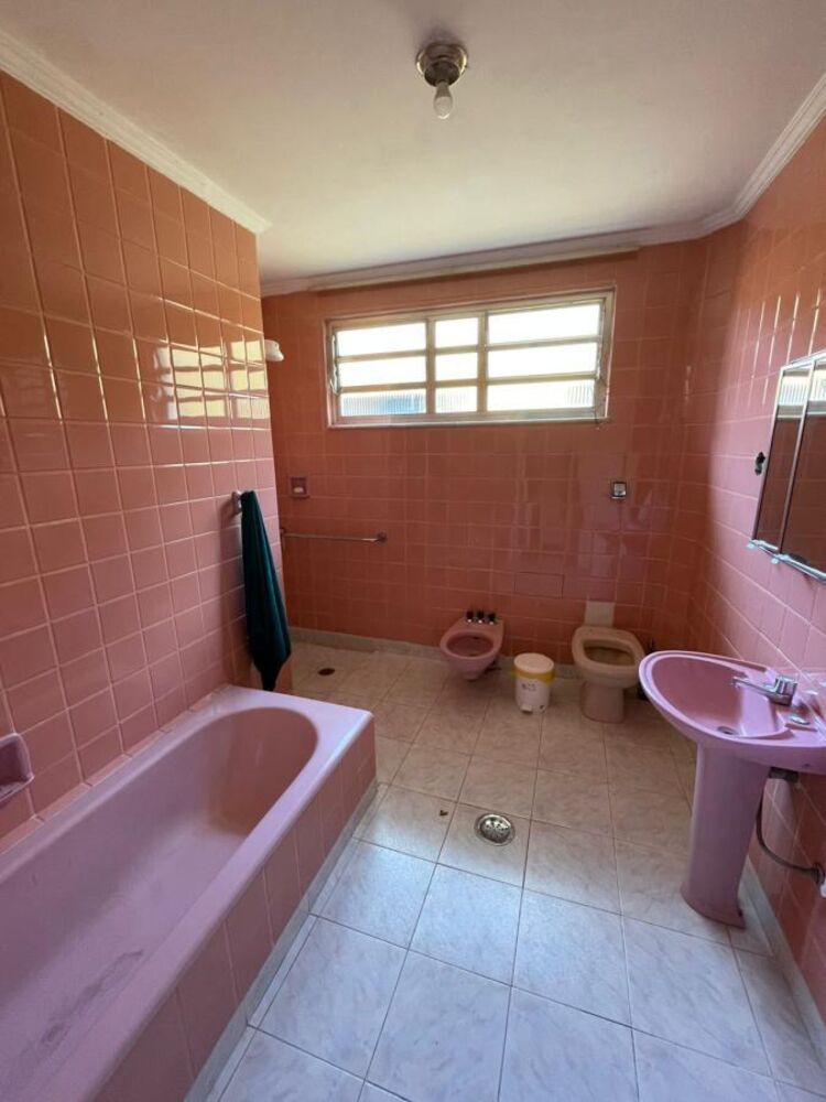 Sobrado, 3 quartos, 220 m² - Foto 1