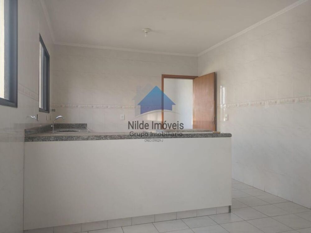 Sobrado, 3 quartos, 250 m² - Foto 2