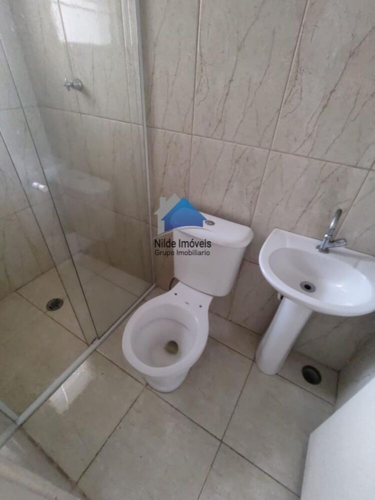 Casa para alugar com 1 quarto, 20m² - Foto 3