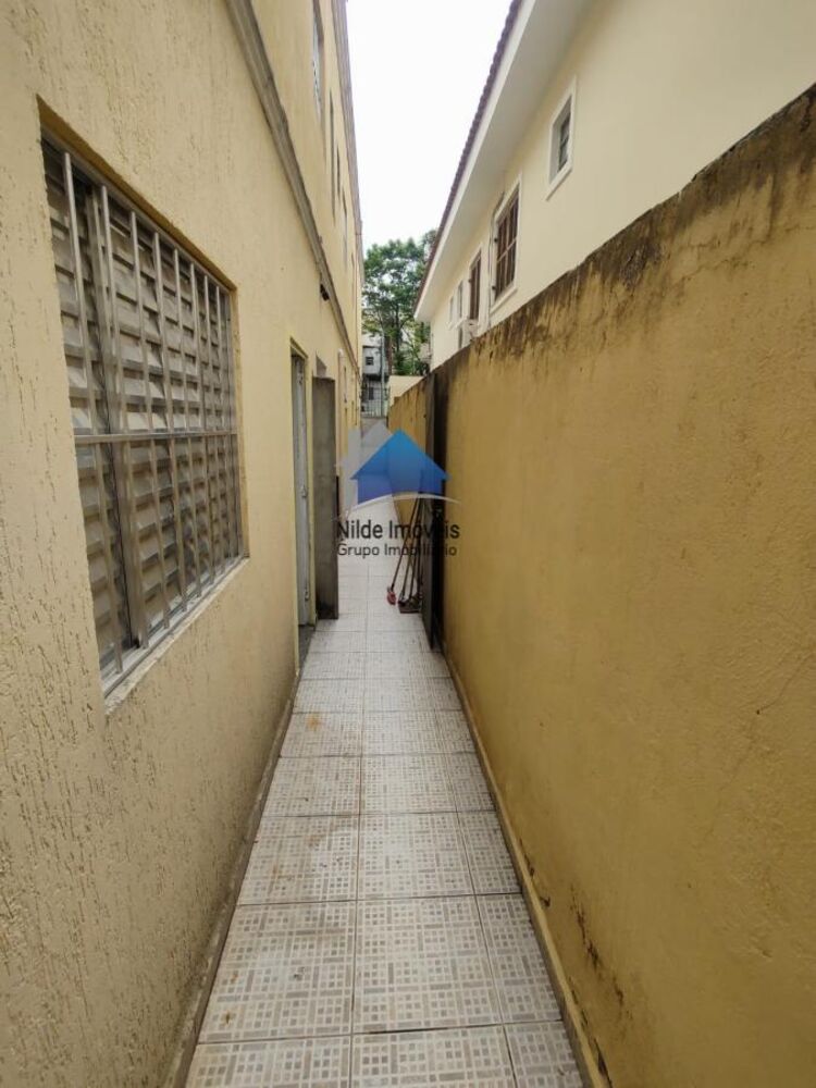 Casa para alugar com 1 quarto, 20m² - Foto 8