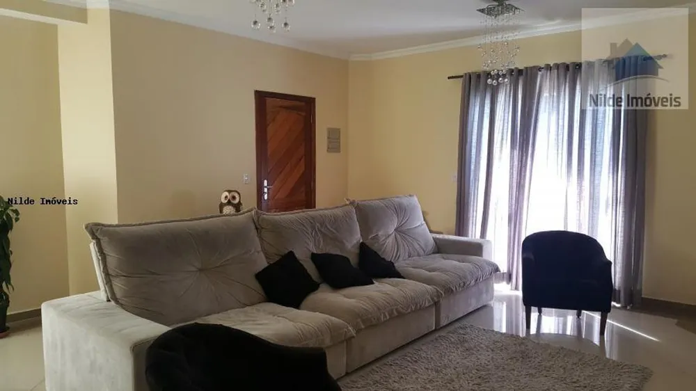 Sobrado, 5 quartos, 330 m² - Foto 2