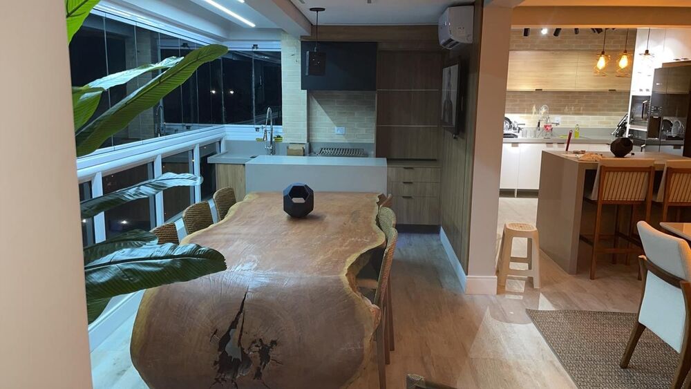Apartamento, 3 quartos, 186 m² - Foto 1