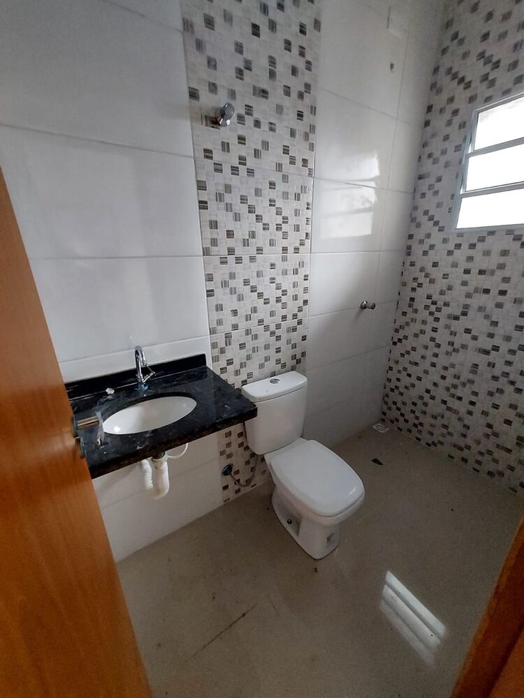 Casa, 2 quartos, 63 m² - Foto 1