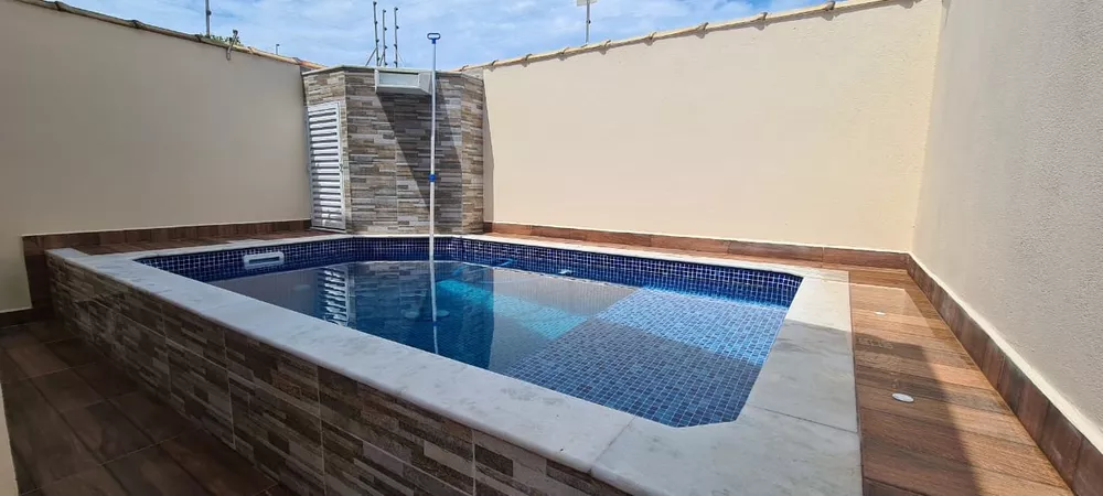 Casa à venda com 2 quartos, 58m² - Foto 3