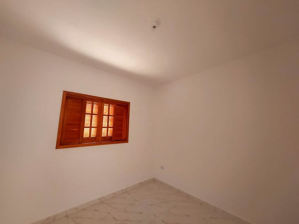 Casa, 2 quartos, 50 m² - Foto 1