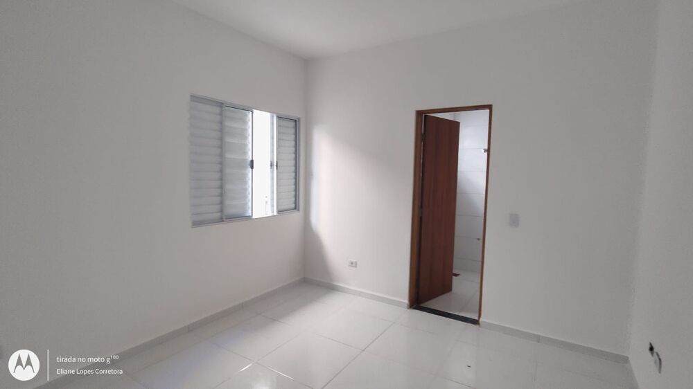Casa à venda com 3 quartos, 74m² - Foto 5