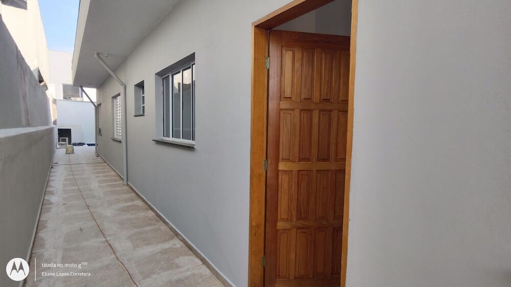 Casa à venda com 3 quartos, 74m² - Foto 11