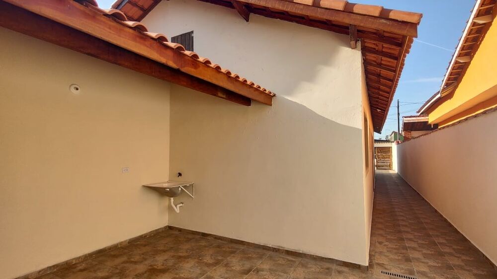 Casa à venda com 2 quartos, 65m² - Foto 8