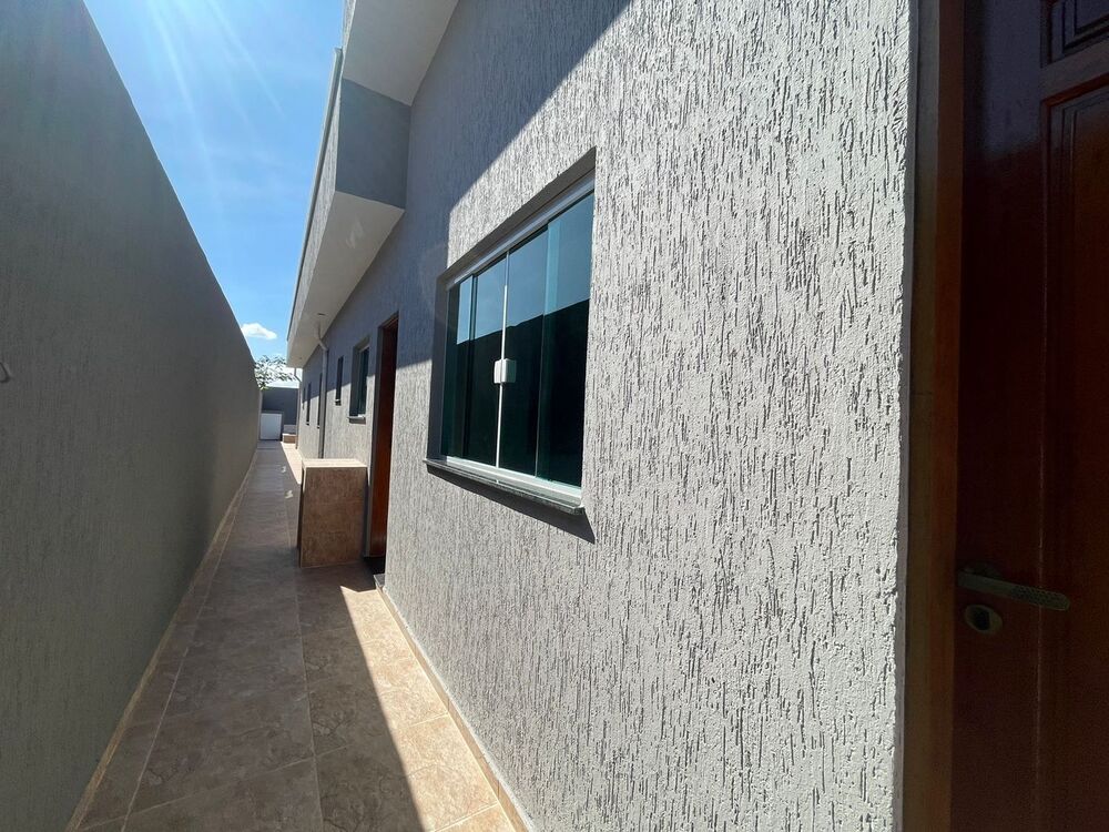 Casa, 2 quartos, 67 m² - Foto 1