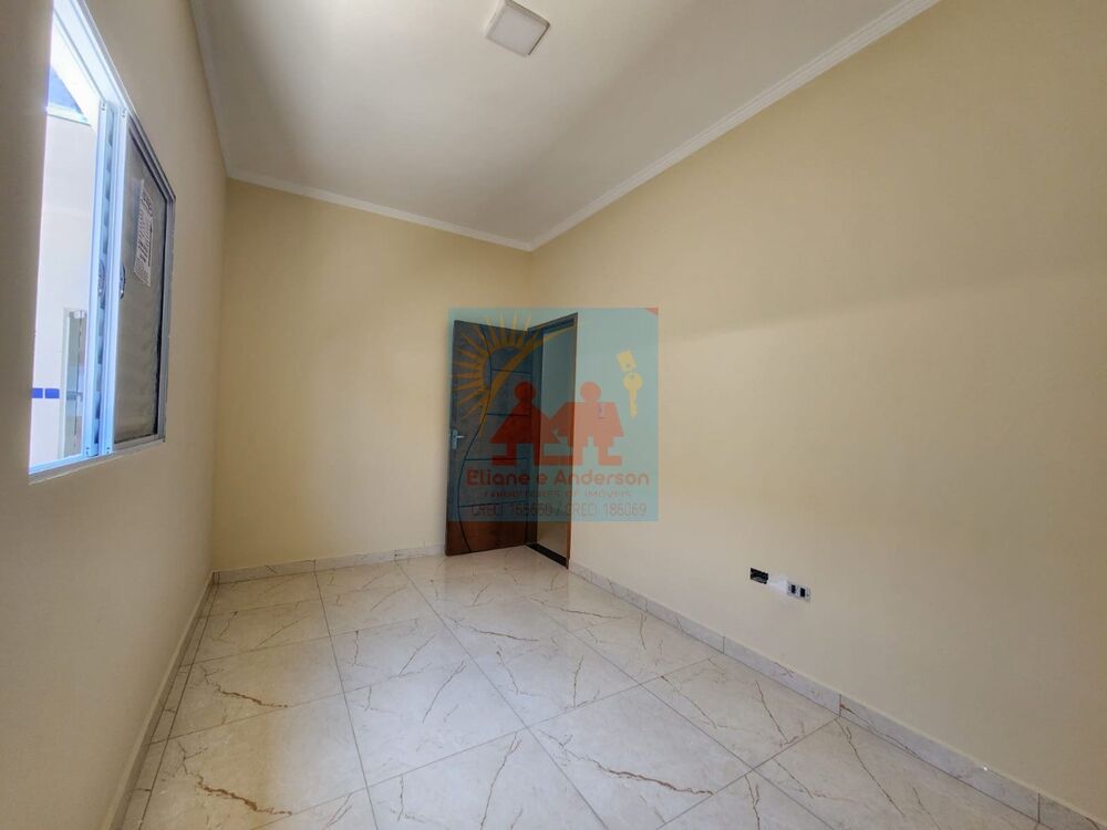 Casa à venda com 2 quartos, 69m² - Foto 9
