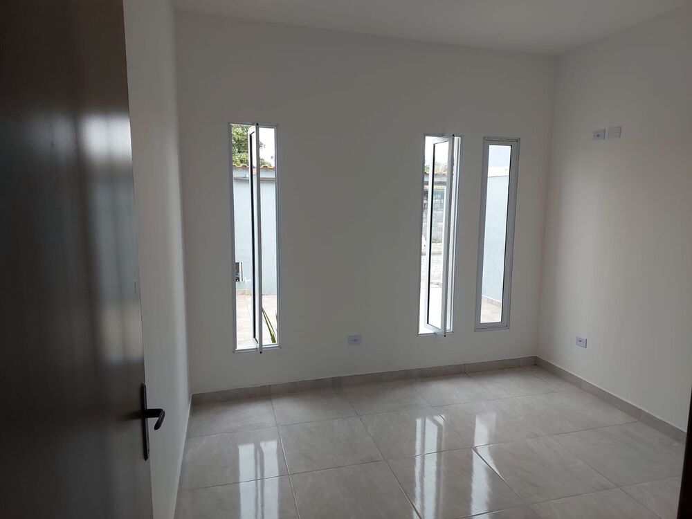 Casa, 2 quartos, 60 m² - Foto 1