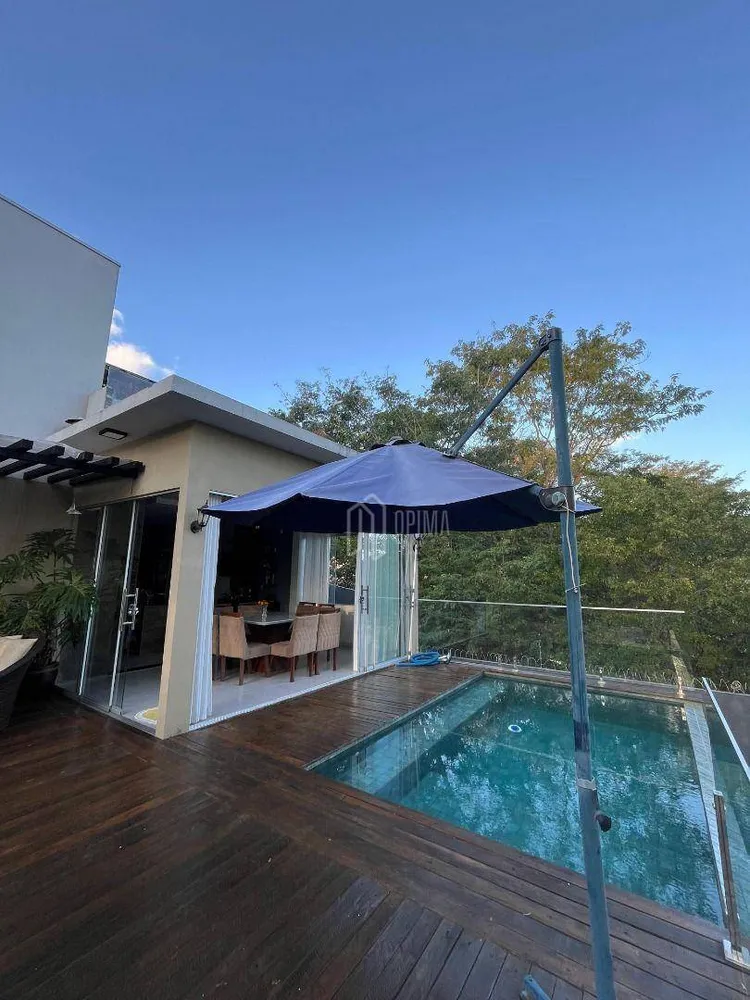 Casa, 3 quartos, 285 m² - Foto 1