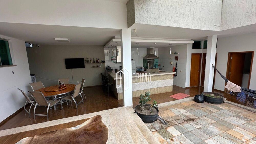 Casa, 3 quartos, 272 m² - Foto 6