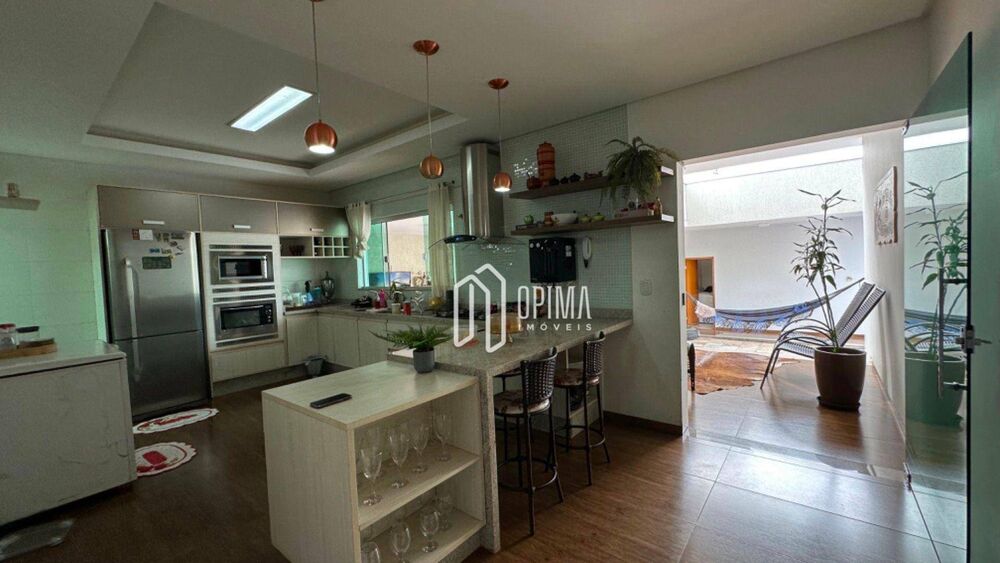 Casa, 3 quartos, 272 m² - Foto 21