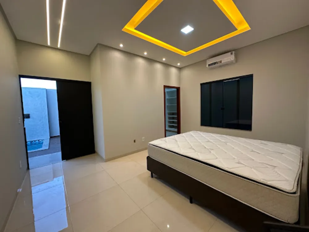 Casa, 3 quartos, 215 m² - Foto 9