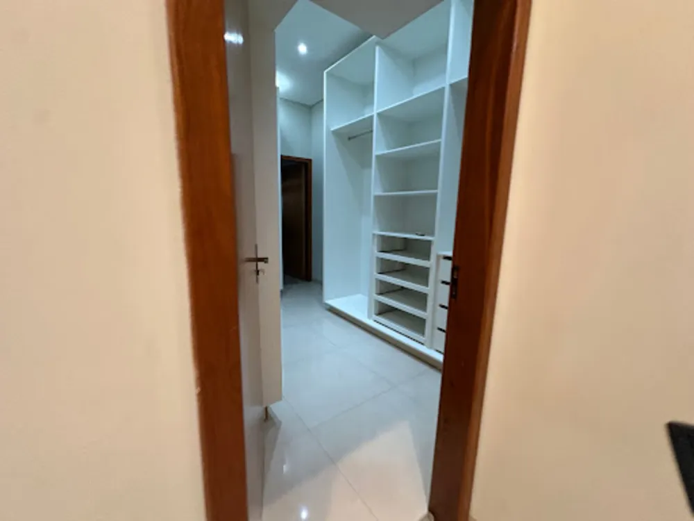 Casa, 3 quartos, 215 m² - Foto 10