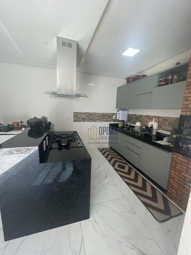 Sobrado à venda com 4 quartos, 352m² - Foto 3