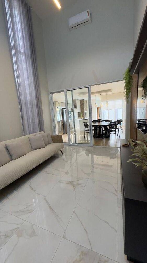 Casa, 3 quartos, 210 m² - Foto 2