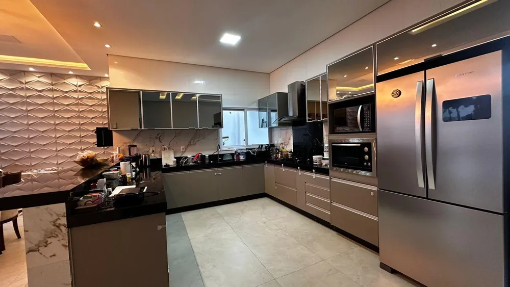 Casa, 3 quartos, 204 m² - Foto 5