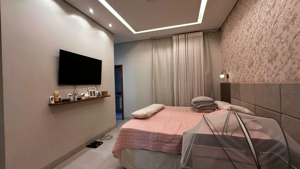 Casa, 3 quartos, 204 m² - Foto 14