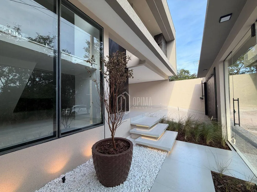 Sobrado, 4 quartos, 245 m² - Foto 2