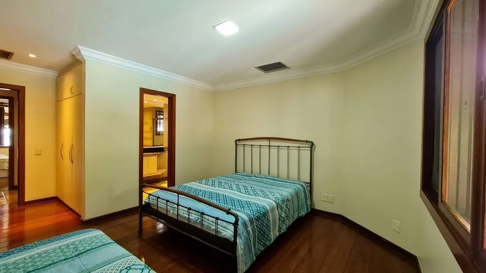 Casa, 4 quartos, 650 m² - Foto 29