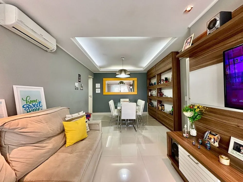 Apartamento, 3 quartos, 130 m² - Foto 1