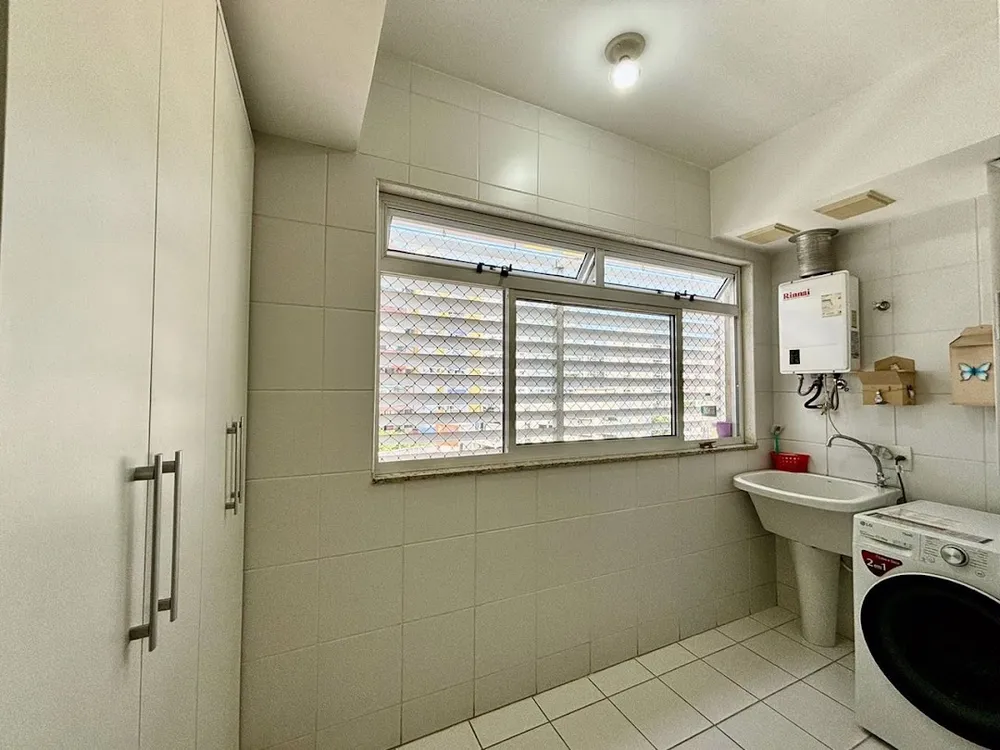 Apartamento, 3 quartos, 130 m² - Foto 2