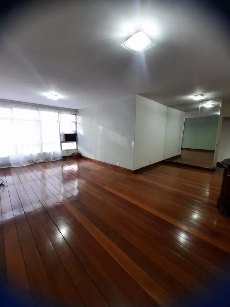 Apartamento, 3 quartos, 140 m² - Foto 2