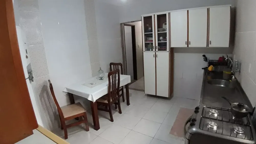Casa, 3 quartos, 270 m² - Foto 17