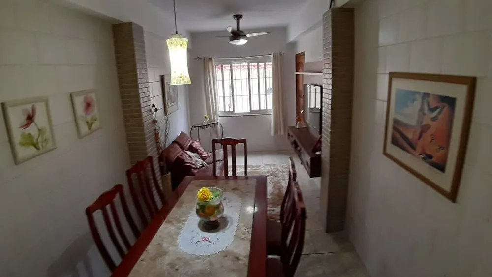Casa, 3 quartos, 270 m² - Foto 1