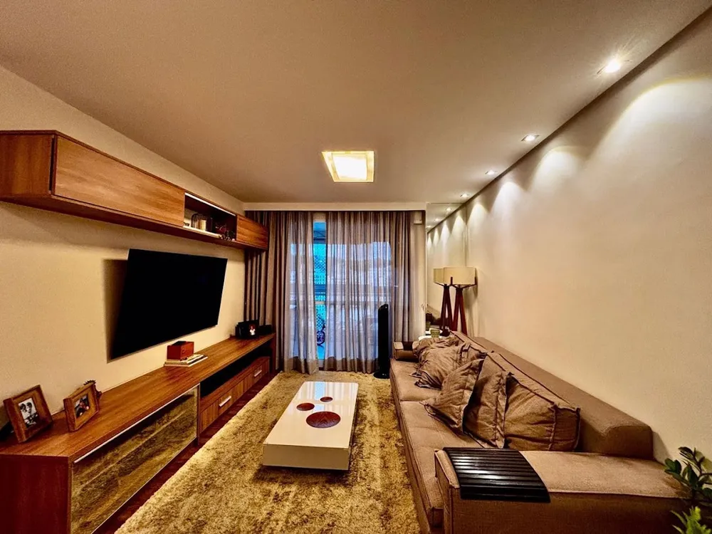Apartamento, 3 quartos, 130 m² - Foto 1