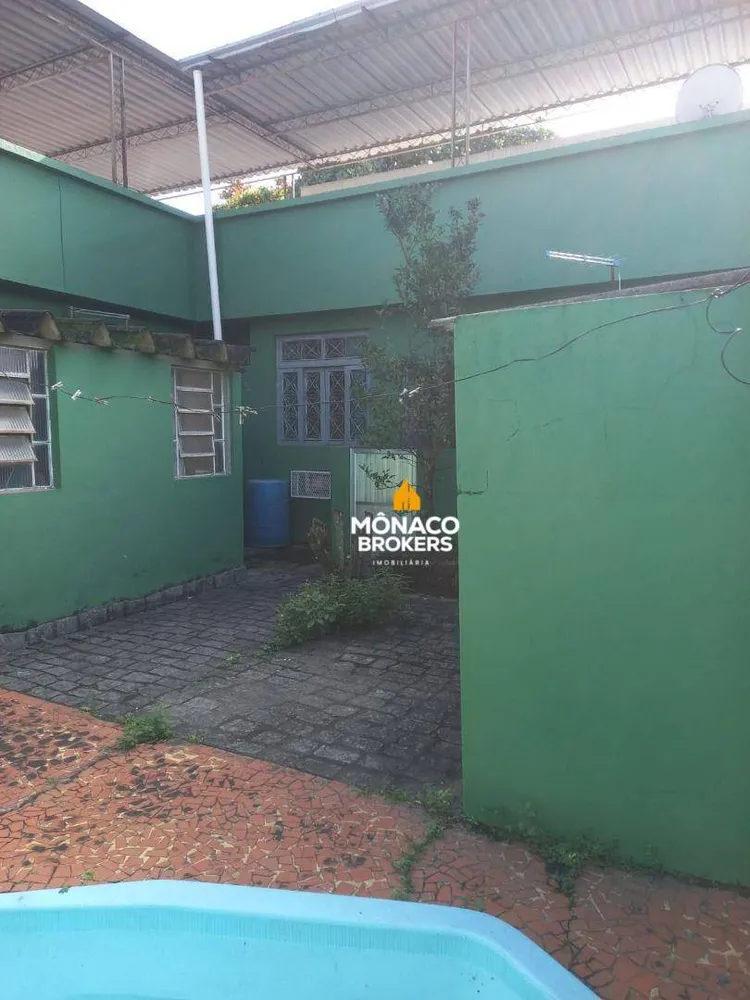 Casa, 4 quartos, 250 m² - Foto 27