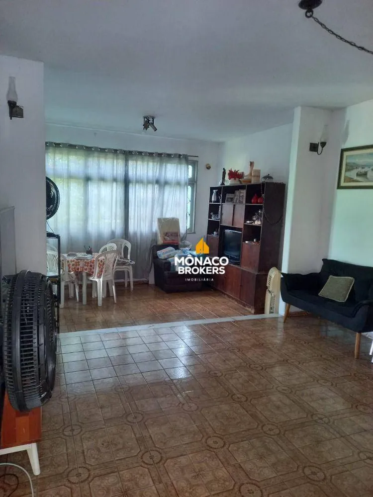 Casa, 4 quartos, 250 m² - Foto 4