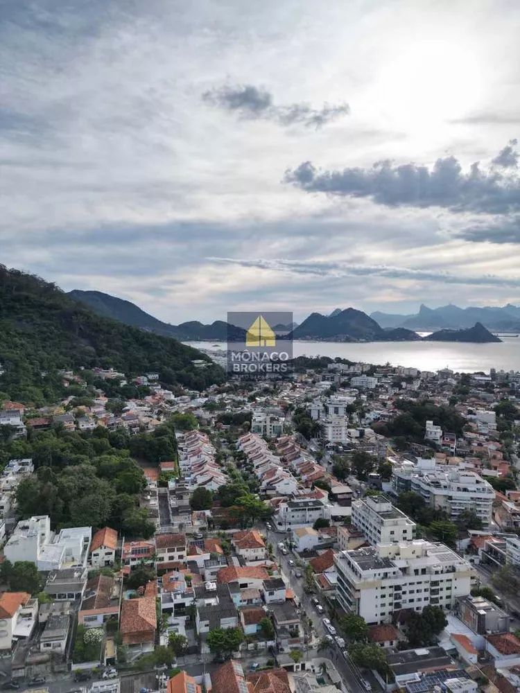 Casa, 6 quartos, 208 m² - Foto 46