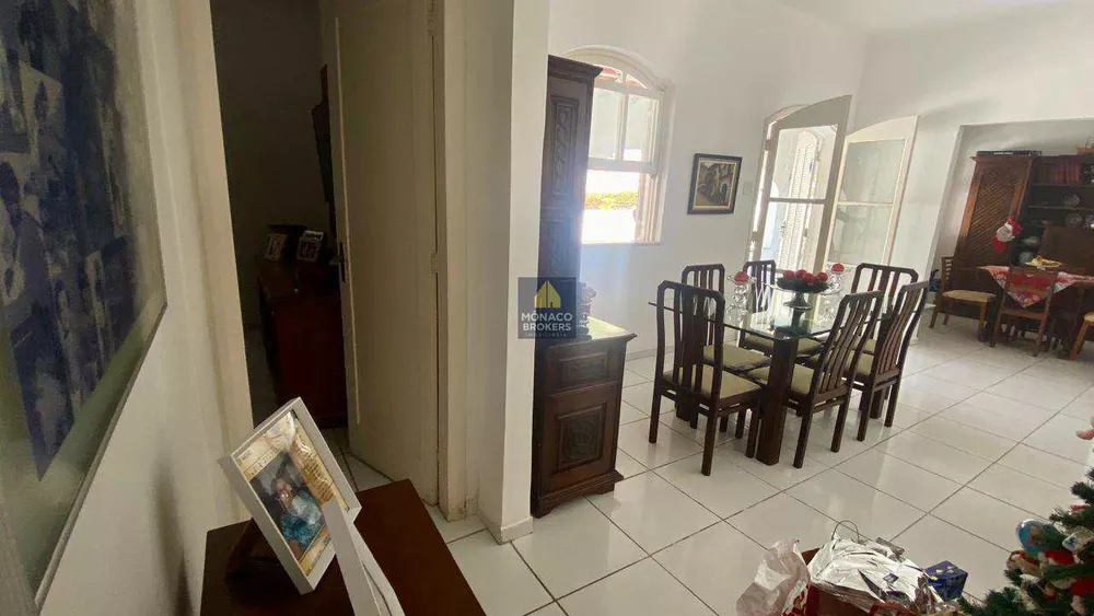 Casa, 6 quartos, 208 m² - Foto 12