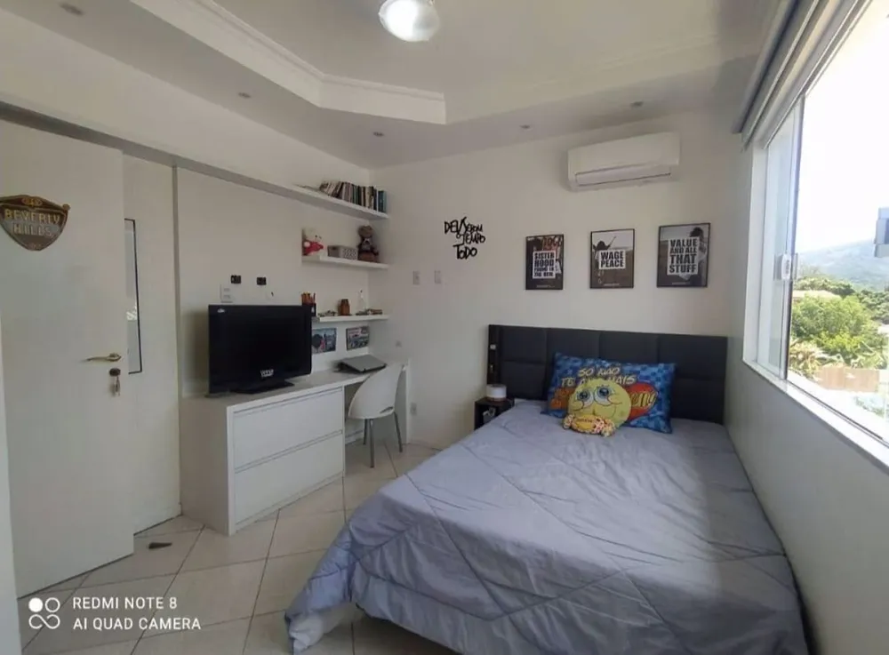Casa, 3 quartos, 240 m² - Foto 9