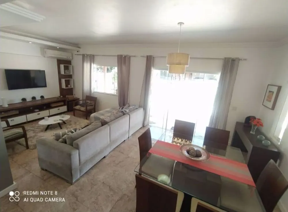 Casa, 3 quartos, 240 m² - Foto 4