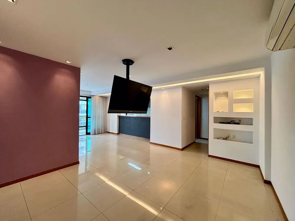 Apartamento, 3 quartos, 140 m² - Foto 1