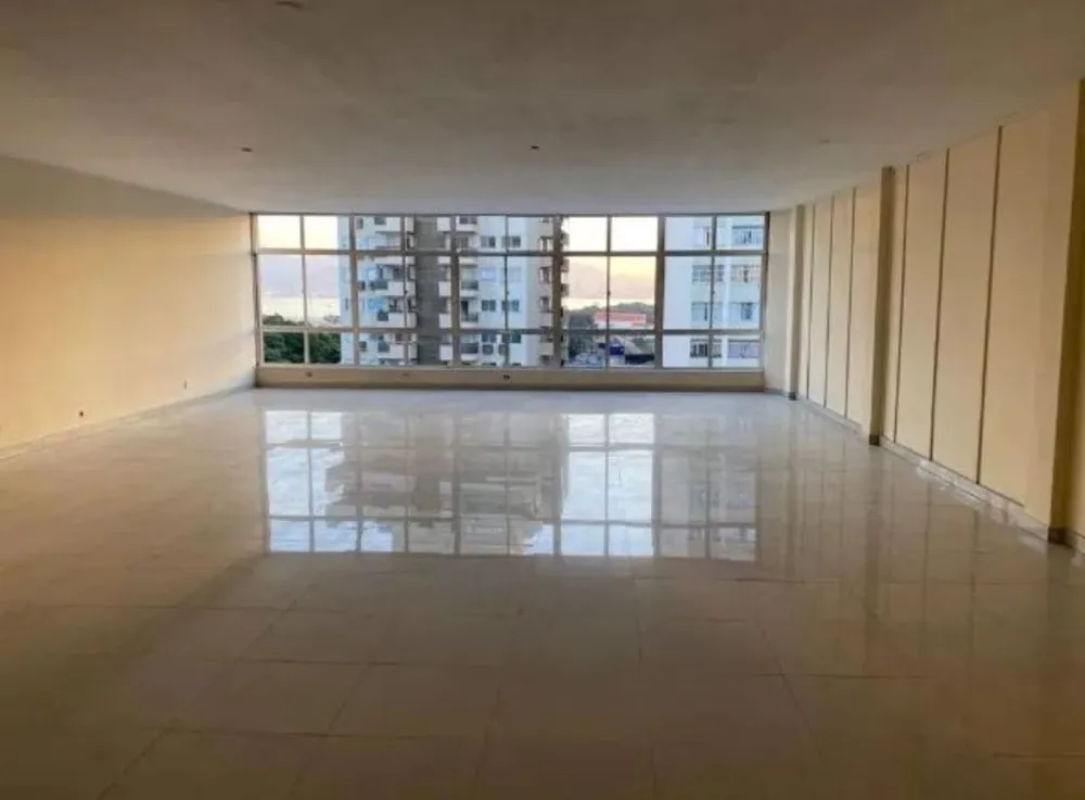 Loja-Salão, 300 m² - Foto 1