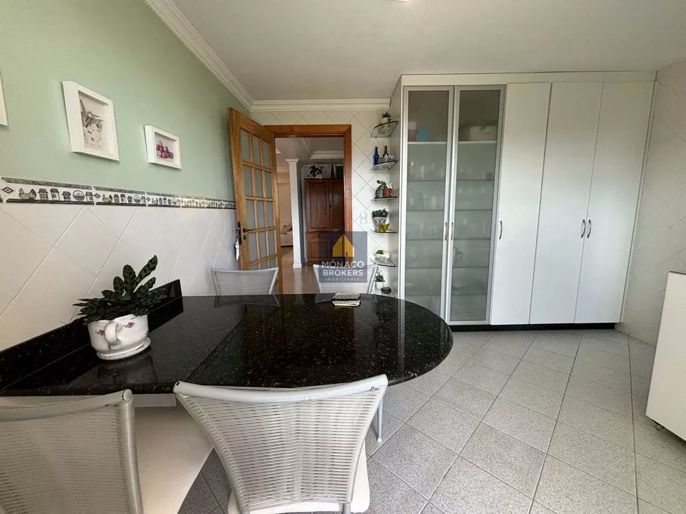 Casa, 4 quartos, 350 m² - Foto 22